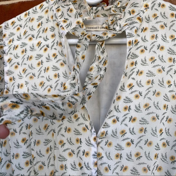 East Order Jackie Dress - Picture 4 of 16